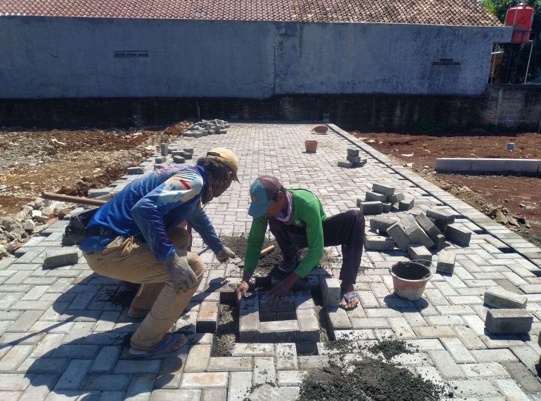 harga jasa pasang konblok